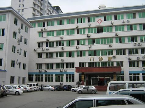 食(shi)堂(tang)廚房(fang)工(gong)程現場(chang)圖(tu)