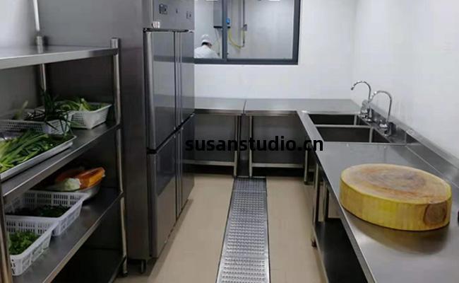 成(cheng)都(dou)幼(you)兒(er)園學校(xiao)食堂廚房設(she)備過程(cheng)項目(mu)2