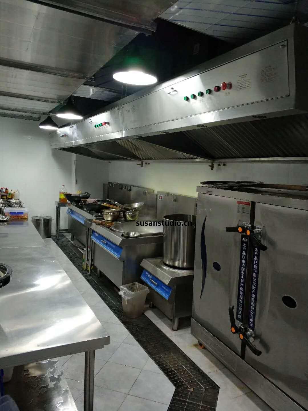 成(cheng)都(dou)商(shang)用廚(chu)房設(she)計(ji)公司(si)設(she)計(ji)作(zuo)品