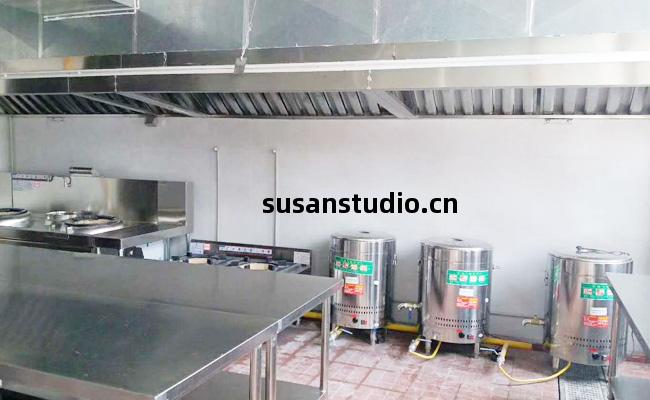 貴(gui)州(zhou)遵(zun)義(yi)外國(guo)語(yu)學(xue)校食(shi)堂(tang)廚房設備(bei)項目3
