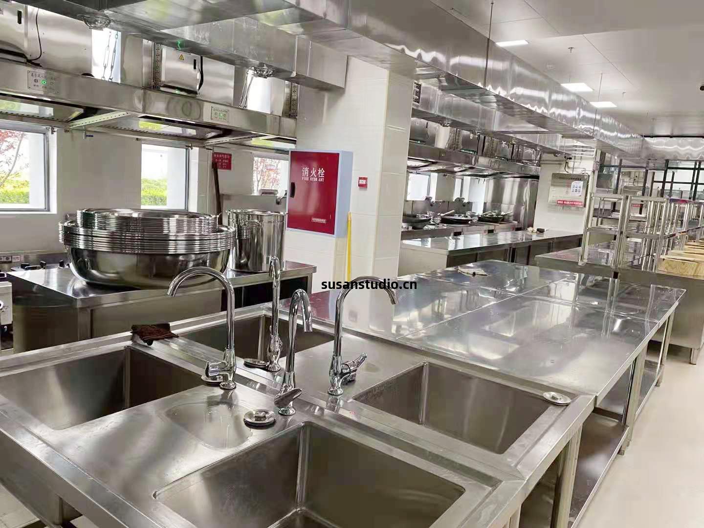 食堂廚(chu)房(fang)設(she)備(bei)廠(chang)家(jia)