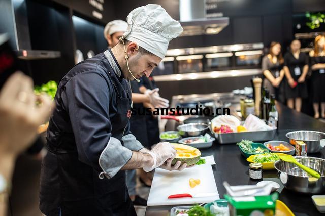 飯(fan)店廚(chu)房設備