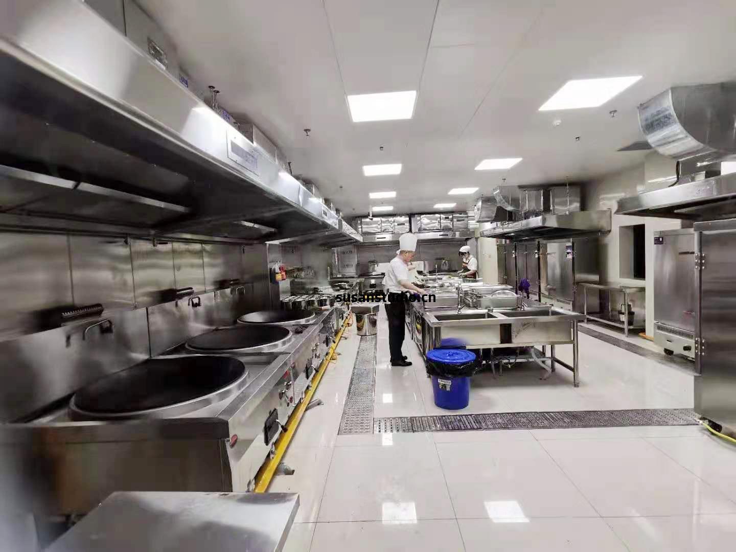 學(xue)校廚房(fang)設(she)備