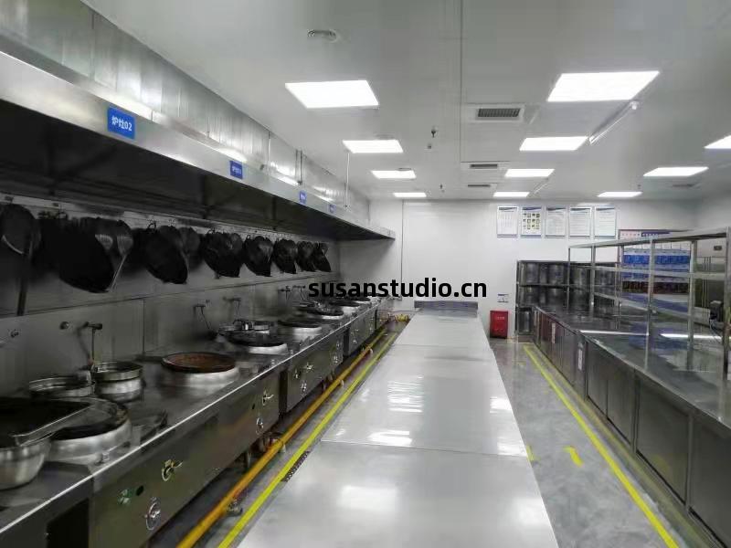 成都(dou)酒(jiu)店廚房工程(cheng)