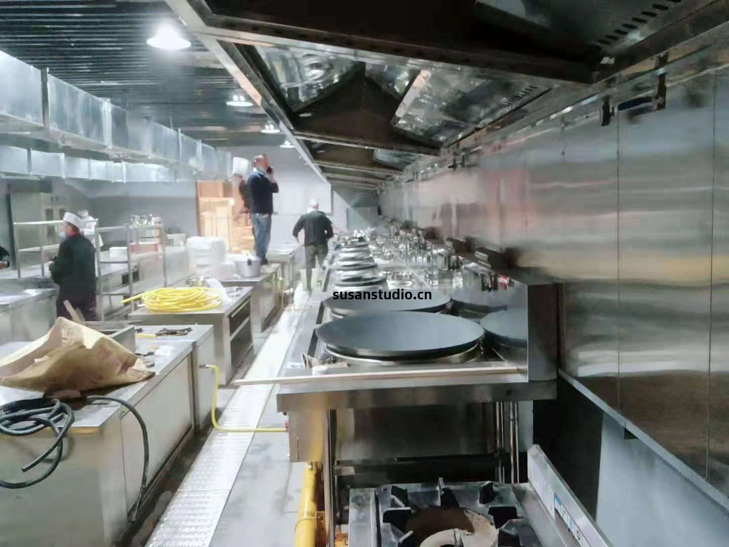 餐(can)廳(ting)廚(chu)房(fang)設(she)備(bei)