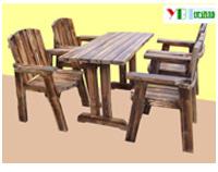  實(shi)木(mu)長(chang)餐(can)桌(zhuo)