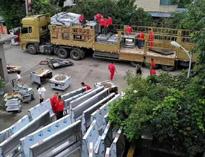 優佰特廚(chu)房(fang)設(she)備公司(si)的(de)夏(xia)天(tian)（內(nei)附視(shi)頻）