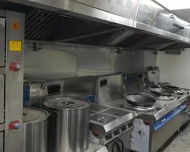 成五(wu)糧液五(wu)星(xing)級(ji)接待中(zhong)心(xin)