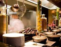 成(cheng)都(dou)學(xue)校(xiao)廚房設(she)備(bei)廠(chang)告(gao)訴妳備(bei)餐(can)間設(she)計需(xu)要(yao)考(kao)慮哪些因素