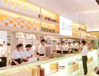 成都商(shang)用(yong)廚具廠(chang)家告訴(su)妳要(yao)做好(hao)明(ming)檔(dang)廚房需(xu)要(yao)註意(yi)什(shen)麽