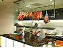 成(cheng)都(dou)大型廚(chu)具(ju)廠家(jia)告訴(su)妳(ni)如(ru)何設計燒臘間