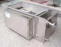 成都(dou)不(bu)銹(xiu)鋼(gang)廚具廠教(jiao)妳如(ru)何(he)設(she)計隔(ge)油(you)池(chi)