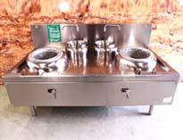 成(cheng)都商(shang)用(yong)廚房(fang)設(she)備廠(chang)家(jia)告訴(su)妳(ni)商用(yong)廚房(fang)應(ying)該如(ru)何節(jie)約能源(yuan)?