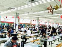 成都(dou)不(bu)銹(xiu)鋼(gang)廚(chu)具(ju)廠家帶妳見(jian)識(shi)節約型(xing)智(zhi)慧食(shi)堂