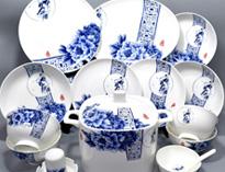 四川餐(can)飲廚房(fang)設(she)備廠(chang)家和(he)妳(ni)聊聊采購(gou)陶瓷(ci)廚具(ju)制(zhi)品如何避(bi)免陷阱(jing)