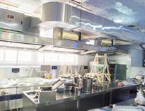 大型廚房設備設(she)施廠家教妳(ni)如何(he)設(she)計更好(hao)的(de)酒店(dian)廚(chu)房(fang)