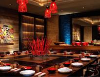 成(cheng)都不(bu)銹鋼(gang)廚(chu)房設備廠家告訴(su)妳(ni)大型火鍋店(dian)廚(chu)房應該如何(he)布(bu)局(ju)規劃(hua)