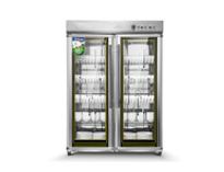 四川(chuan)商(shang)用廚(chu)具(ju)廠家告訴(su)妳(ni)商(shang)用消(xiao)毒(du)櫃有(you)哪(na)些性能(neng)以及註(zhu)意(yi)事項