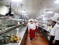 雅(ya)安(an)五(wu)星級(ji)酒(jiu)店(dian)廚(chu)房設備生產廠家告訴(su)妳(ni)五星(xing)級酒(jiu)店(dian)消(xiao)防(fang)設計要點