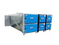 餐(can)廳(ting)廚房(fang)設備廠(chang)家(jia)告訴妳(ni)油(you)煙(yan)凈化(hua)器(qi)不(bu)同凈化方(fang)式(shi)的(de)優(you)缺點(dian)