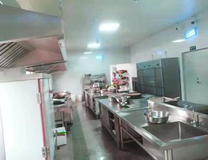 2022學校(xiao)食(shi)堂(tang)廚房(fang)設(she)備(bei)項目(mu)