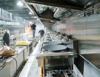 成都商用(yong)廚具(ju)公(gong)司(si)告(gao)訴(su)妳商用(yong)廚具(ju)的(de)安裝和註意(yi)事(shi)項