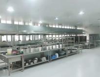 食(shi)堂廚房(fang)設備公(gong)司(si)告(gao)訴(su)妳商用(yong)廚房(fang)工(gong)程需要(yao)那些準(zhun)備工(gong)作(zuo)