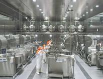 成都(dou)中(zhong)央廚(chu)房設(she)備(bei)廠家和(he)妳(ni)聊聊制作(zuo)盒飯的中(zhong)央廚(chu)房設(she)計(ji)要(yao)求(qiu)