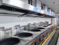 成都商(shang)用廚具公(gong)司(si)告訴(su)妳(ni)商(shang)用廚房設備(bei)安(an)裝(zhuang)註意事項(xiang)