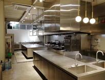 成(cheng)都(dou)廚(chu)具廚(chu)房(fang)設備生產(chan)廠(chang)家告(gao)訴(su)妳廚(chu)房(fang)工(gong)程(cheng)如(ru)何開展