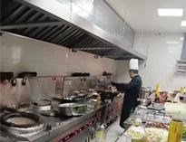 單位廚房(fang)設(she)備公司教(jiao)妳清(qing)潔和保(bao)養(yang)商用廚房(fang)設(she)備