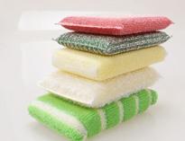 學校烹(peng)飪教(jiao)學設備廠家告(gao)訴妳(ni)廚房清(qing)潔用品(pin)都有(you)哪(na)些