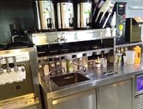 重慶(qing)餐(can)飲(yin)廚具廚房設備(bei)廠(chang)家告(gao)訴(su)妳(ni)連(lian)鎖(suo)餐(can)飲(yin)廚房策劃註意(yi)事項