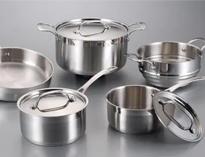 重(zhong)慶(qing)中(zhong)央廚房(fang)設(she)備(bei)生(sheng)產廠(chang)家教(jiao)妳挑(tiao)選和(he)保(bao)養(yang)鍋具(ju)